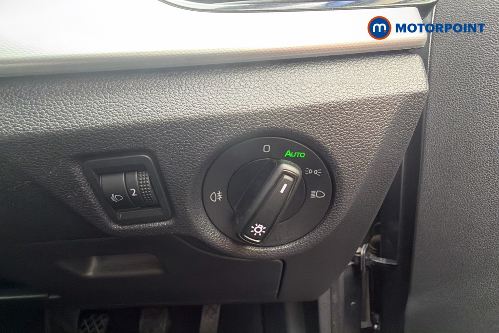 Skoda Kamiq Se Drive Manual Petrol SUV - Stock Number (1666959) - 4th supplementary image