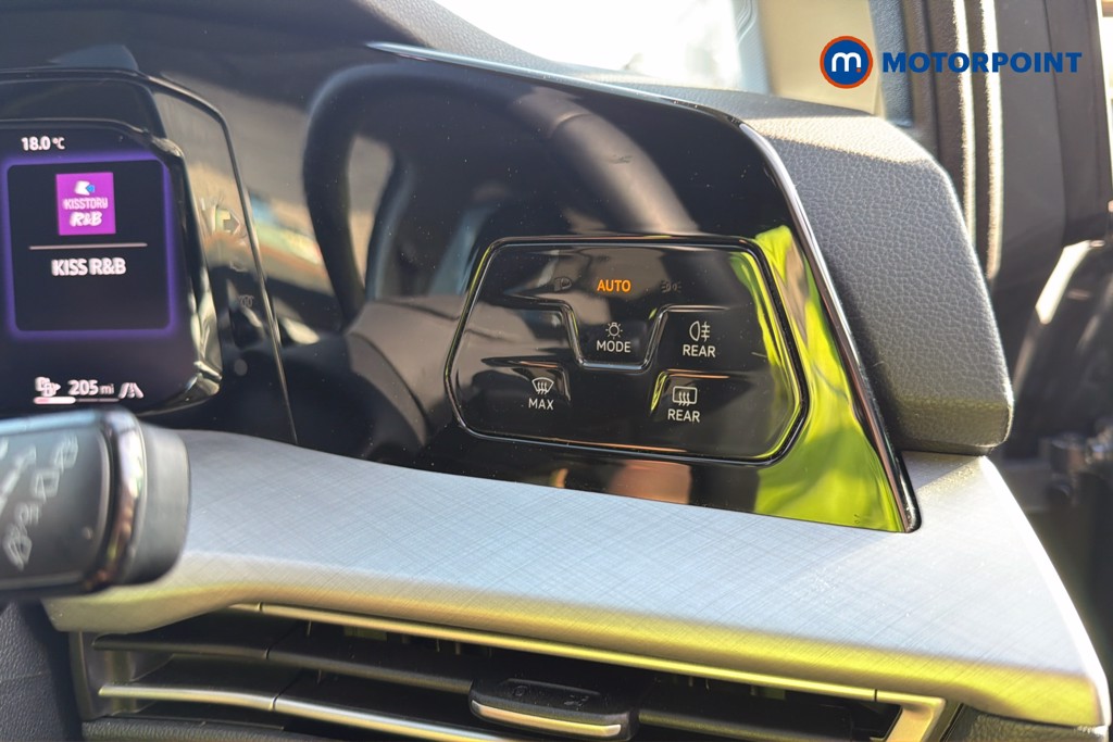 Volkswagen Golf Match Automatic Petrol Plug-In Hybrid Hatchback - Stock Number (1667037) - 8th supplementary image