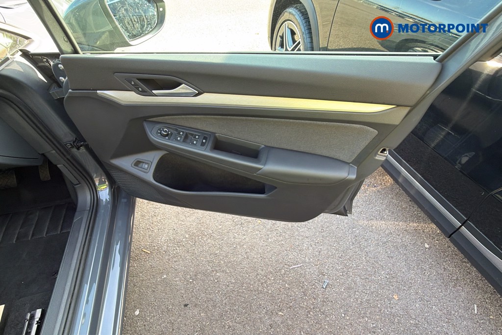 Volkswagen Golf Match Automatic Petrol Plug-In Hybrid Hatchback - Stock Number (1667037) - 38th supplementary image