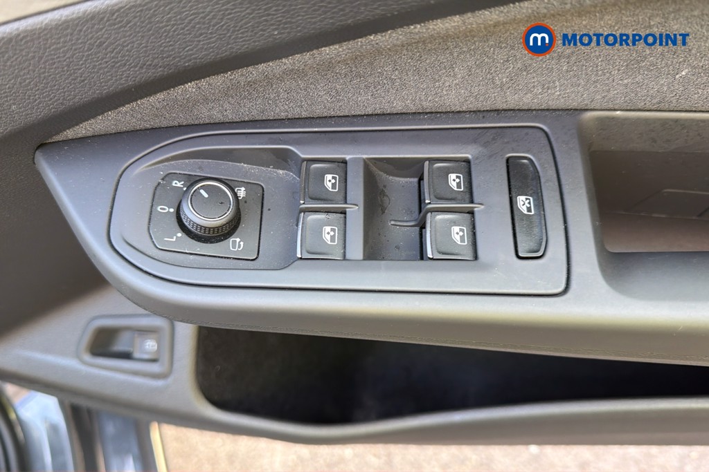 Volkswagen Golf Match Automatic Petrol Plug-In Hybrid Hatchback - Stock Number (1667037) - 42nd supplementary image