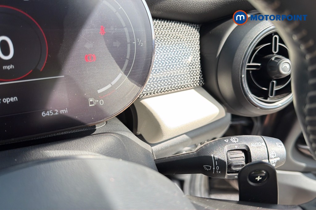 Mini Hatchback Cooper S Exclusive Automatic Petrol Hatchback - Stock Number (1667096) - 6th supplementary image