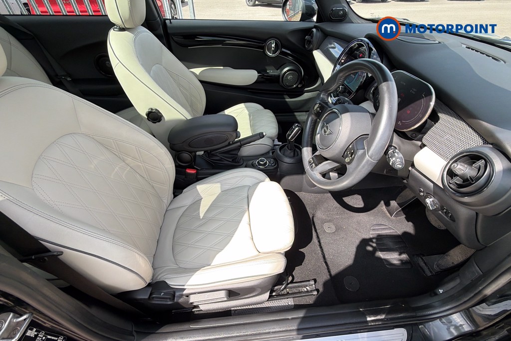 Mini Hatchback Cooper S Exclusive Automatic Petrol Hatchback - Stock Number (1667096) - 10th supplementary image
