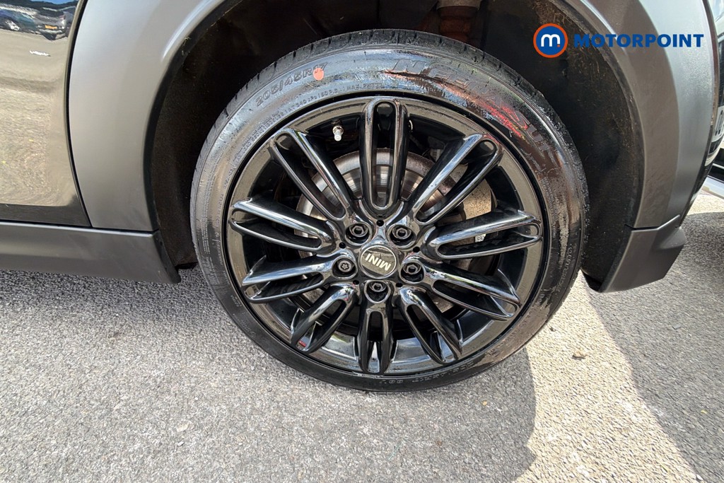 Mini Hatchback Cooper S Exclusive Automatic Petrol Hatchback - Stock Number (1667096) - 33rd supplementary image