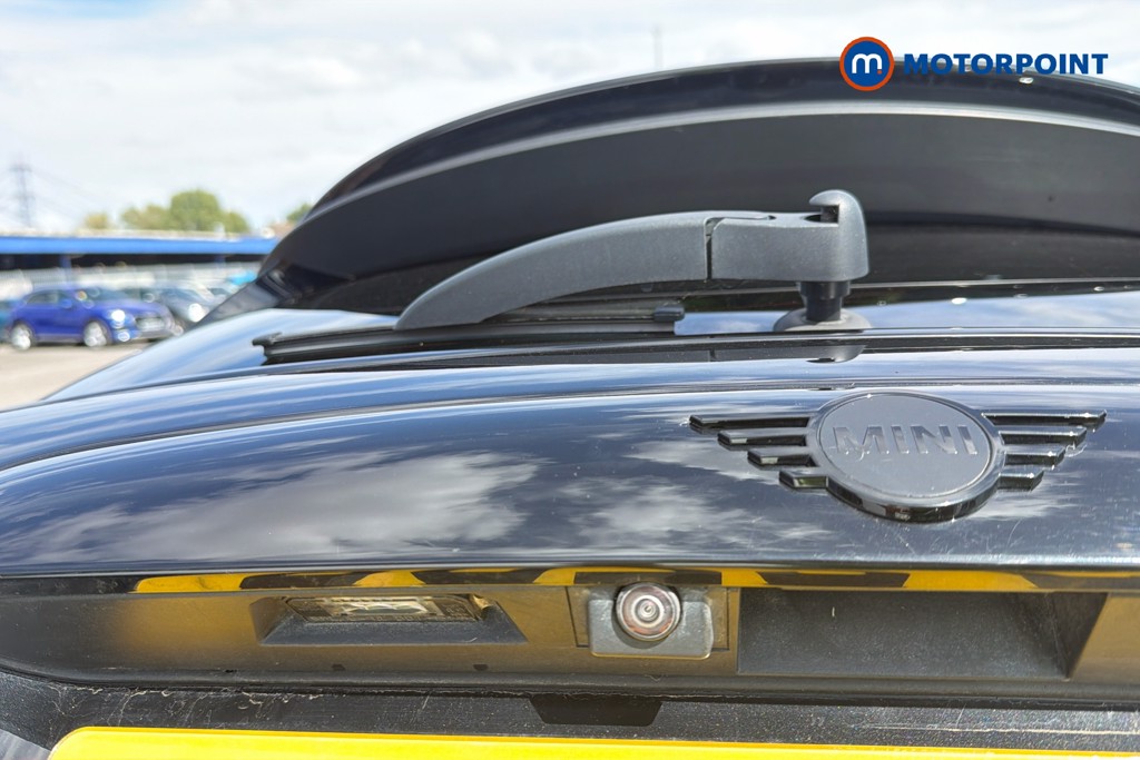 Mini Hatchback Cooper S Exclusive Automatic Petrol Hatchback - Stock Number (1667096) - 35th supplementary image