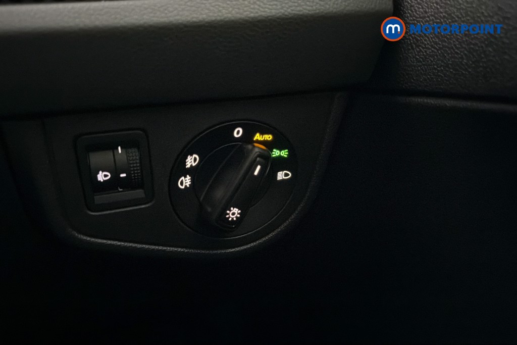 Volkswagen Taigo Life Manual Petrol SUV - Stock Number (1667387) - 18th supplementary image