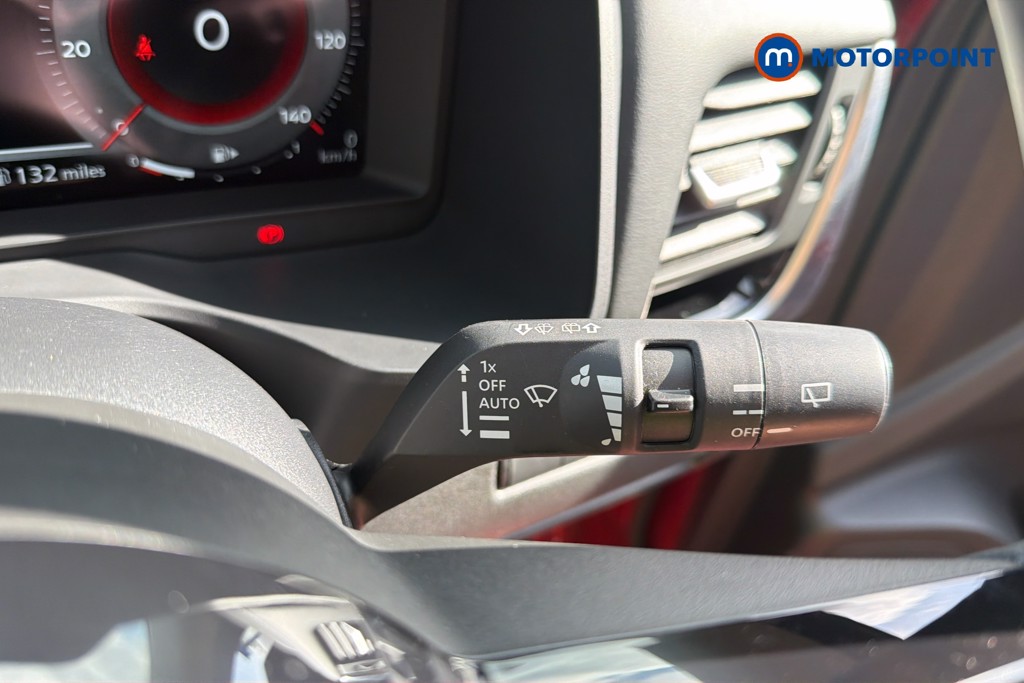 Nissan Qashqai N-Connecta Manual Petrol SUV - Stock Number (1667433) - 2nd supplementary image