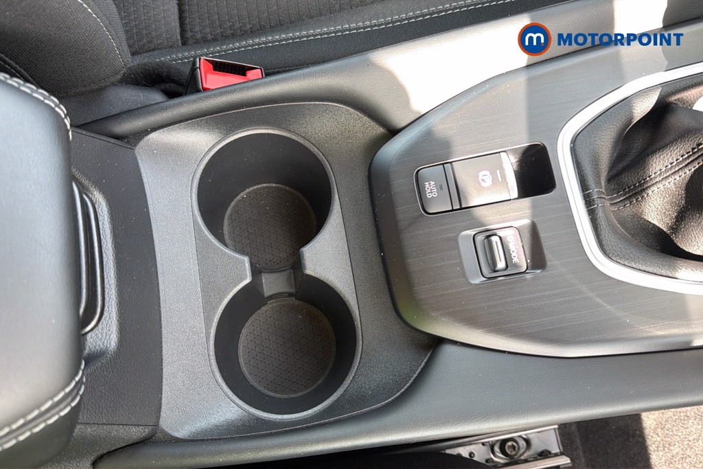 Nissan Qashqai N-Connecta Manual Petrol SUV - Stock Number (1667433) - 7th supplementary image