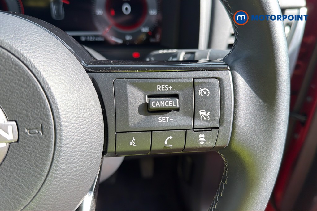 Nissan Qashqai N-Connecta Manual Petrol SUV - Stock Number (1667433) - 27th supplementary image