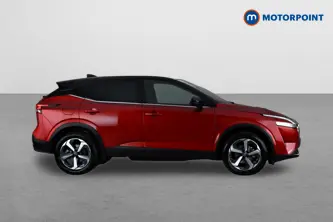 Nissan Qashqai N-Connecta Manual Petrol SUV - Stock Number (1667433) - Drivers side