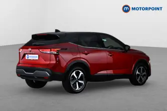 Nissan Qashqai N-Connecta Manual Petrol SUV - Stock Number (1667433) - Drivers side rear corner