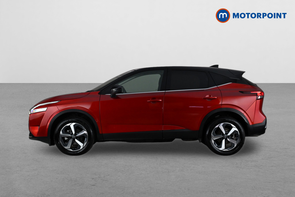 Nissan Qashqai N-Connecta Manual Petrol SUV - Stock Number (1667433) - Passenger side