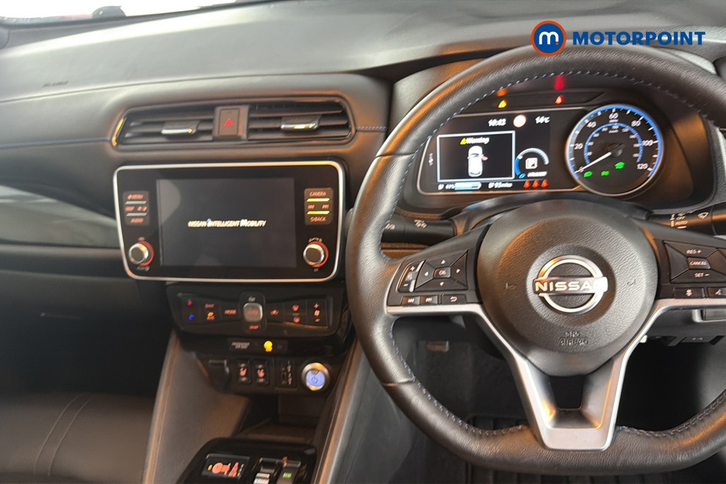 Nissan Leaf N-Connecta Automatic Electric Hatchback - Stock Number (1667485) - 1st supplementary image