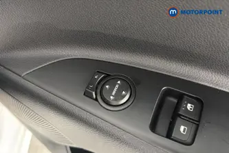 KIA RIO 1 Manual Petrol Hatchback - Stock Number (1667495) - 19th supplementary image