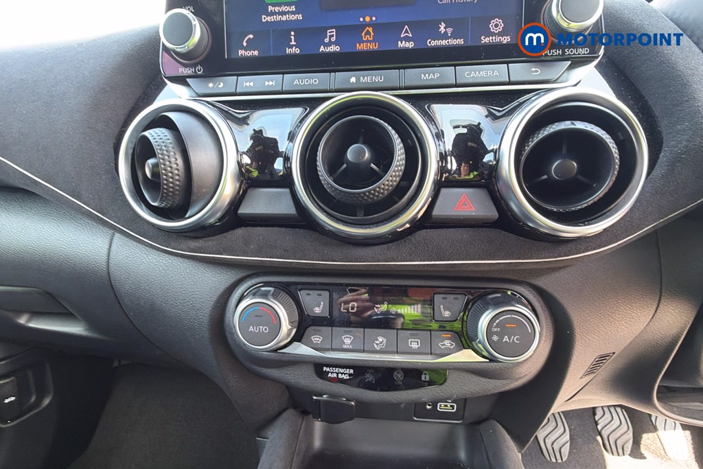 Nissan Juke Tekna-Plus Manual Petrol SUV - Stock Number (1667751) - 4th supplementary image