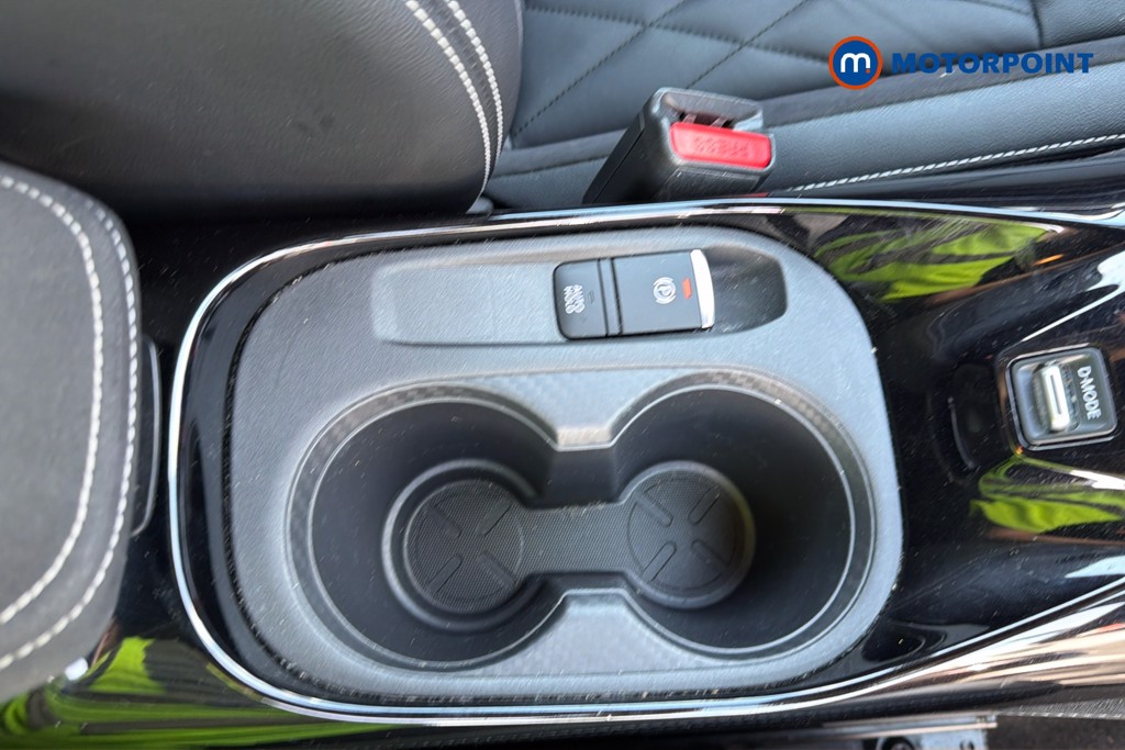 Nissan Juke Tekna-Plus Manual Petrol SUV - Stock Number (1667751) - 7th supplementary image
