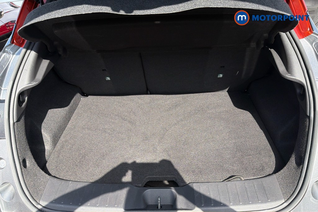 Nissan Juke Tekna-Plus Manual Petrol SUV - Stock Number (1667751) - 33rd supplementary image