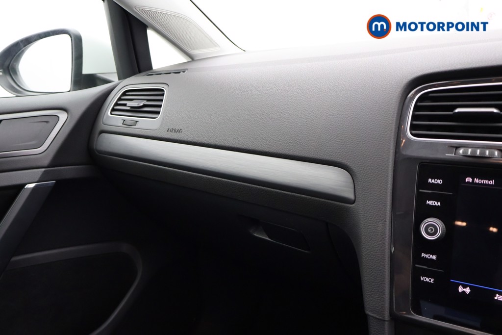 Volkswagen Golf SE Manual Petrol Hatchback - Stock Number (1667801) - 11th supplementary image