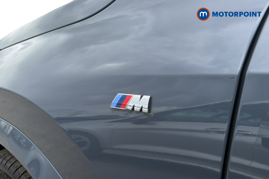 BMW iX1 listing photo