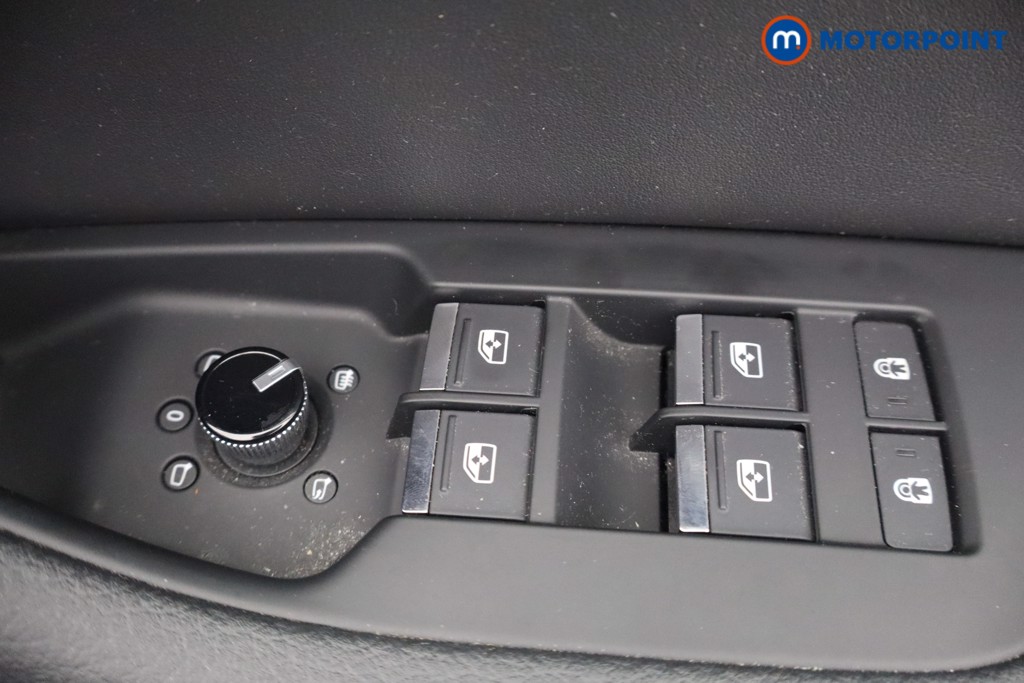 Audi A6 Black Edition Automatic Diesel Estate - Stock Number (1668447) - 12th supplementary image