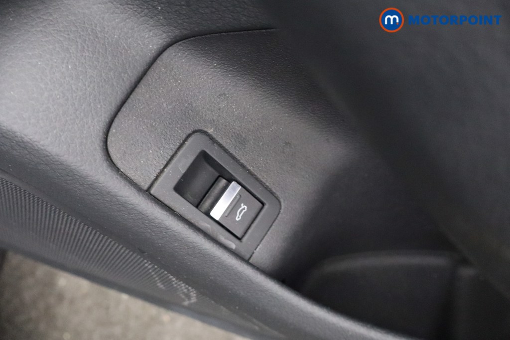 Audi A6 Black Edition Automatic Diesel Estate - Stock Number (1668447) - 13th supplementary image