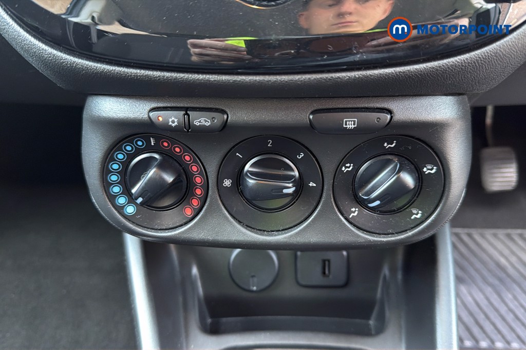 Vauxhall Corsa Sri Nav Manual Petrol Hatchback - Stock Number (1668896) - 4th supplementary image