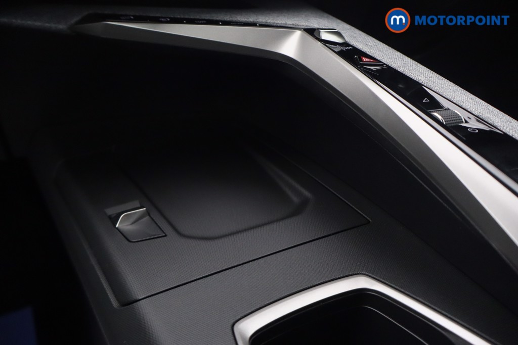 Peugeot 5008 GT Automatic Petrol SUV - Stock Number (1668990) - 7th supplementary image