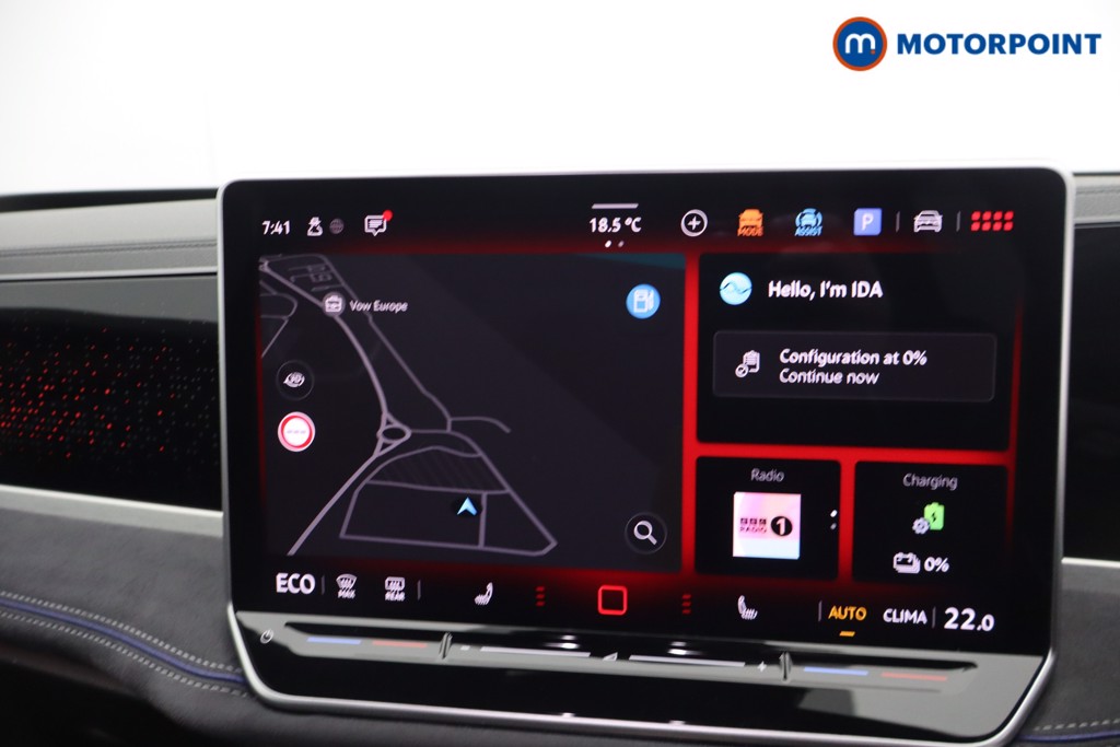 Volkswagen Passat R-Line Automatic Petrol Plug-In Hybrid Estate - Stock Number (1669028) - 19th supplementary image
