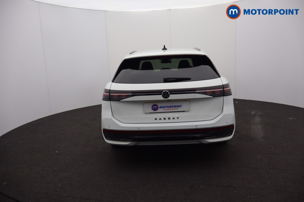 Volkswagen Passat R-Line Automatic Petrol Plug-In Hybrid Estate - Stock Number (1669028) - 1st supplementary image
