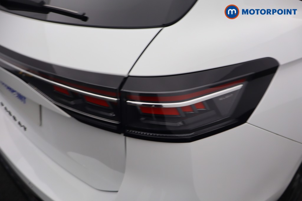 Volkswagen Passat R-Line Automatic Petrol Plug-In Hybrid Estate - Stock Number (1669030) - 3rd supplementary image