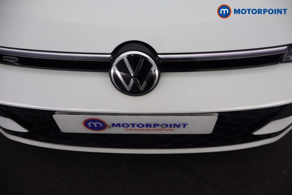 Volkswagen Passat R-Line Automatic Petrol Plug-In Hybrid Estate - Stock Number (1669030) - 25th supplementary image