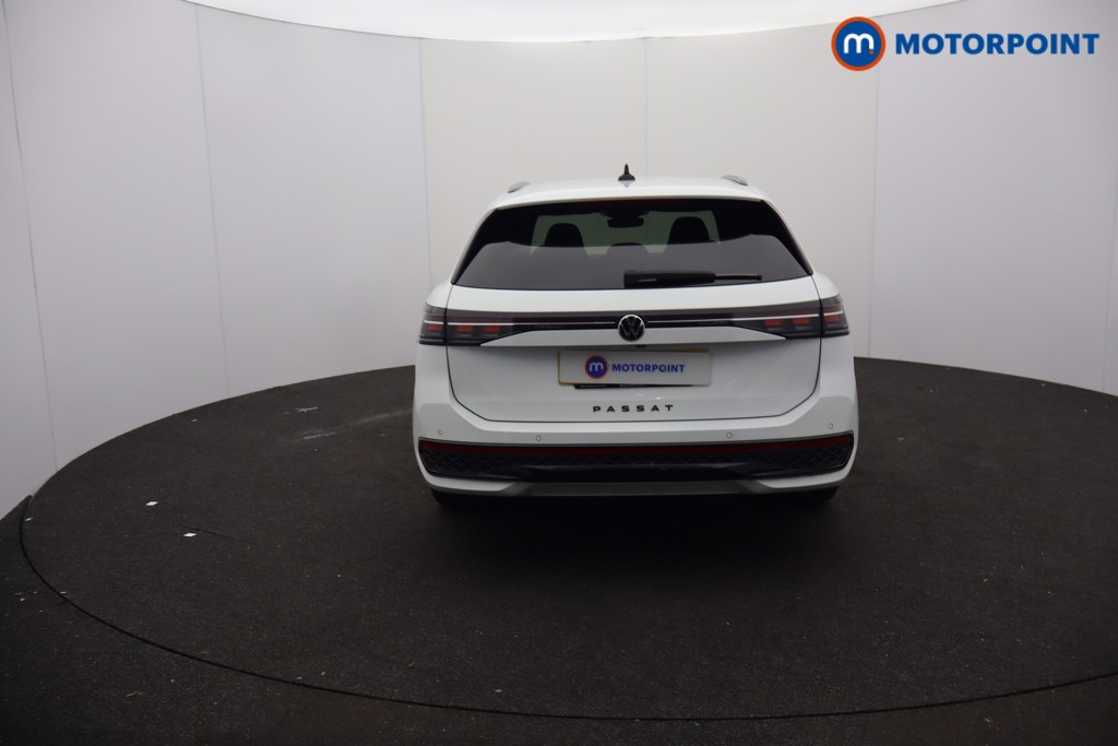 Volkswagen Passat R-Line Automatic Petrol Plug-In Hybrid Estate - Stock Number (1669030) - 1st supplementary image