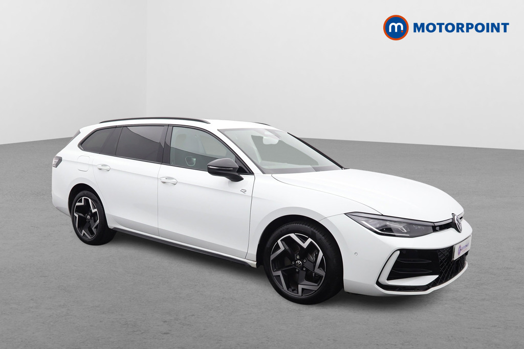 Volkswagen Passat R-Line Automatic Petrol Plug-In Hybrid Estate - Stock Number (1669030) - Drivers side front corner