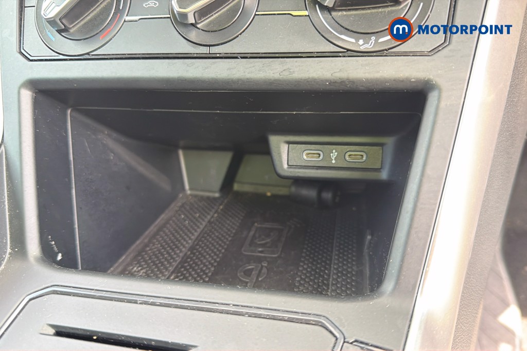 Volkswagen Taigo Life Manual Petrol SUV - Stock Number (1669103) - 5th supplementary image