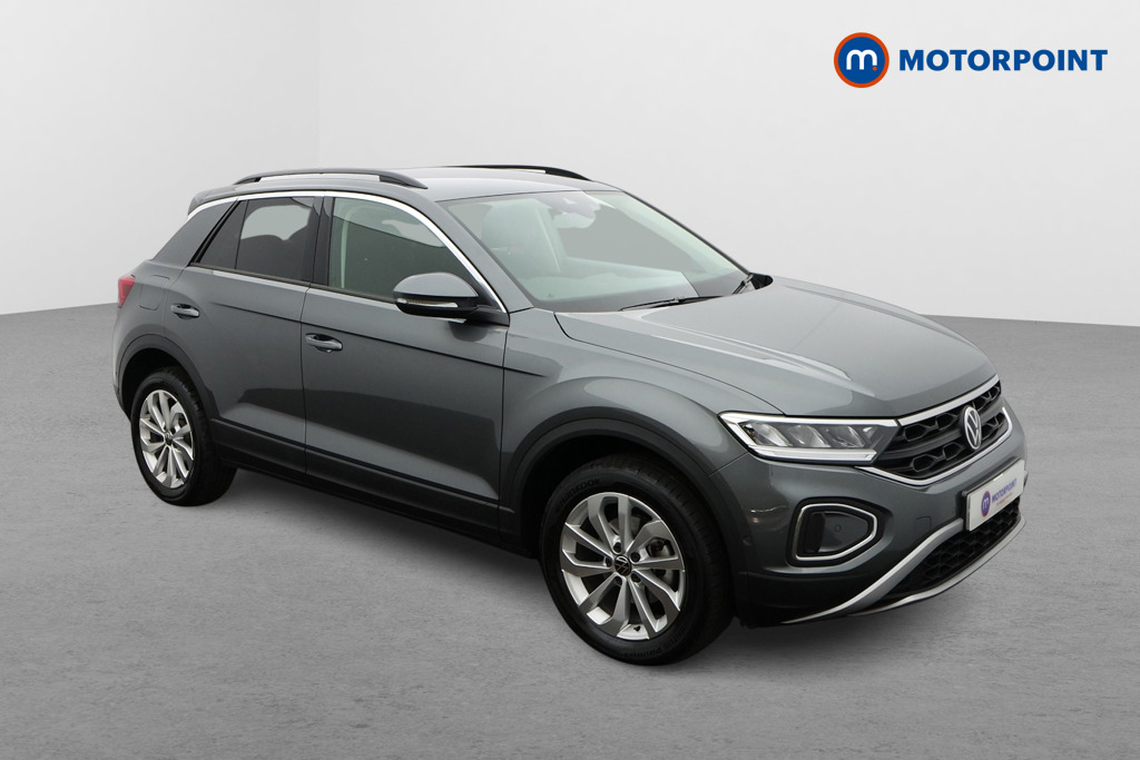 Volkswagen T-Roc listing photo