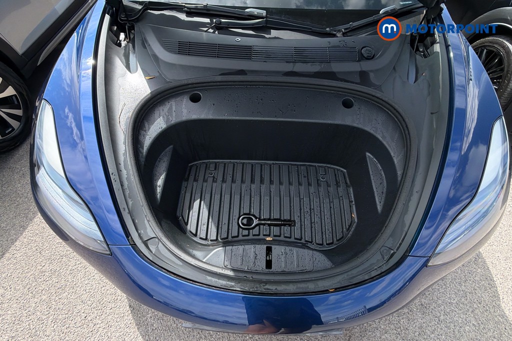 Tesla Model 3 Long Range Automatic Electric Saloon - Stock Number (1669428) - 12th supplementary image