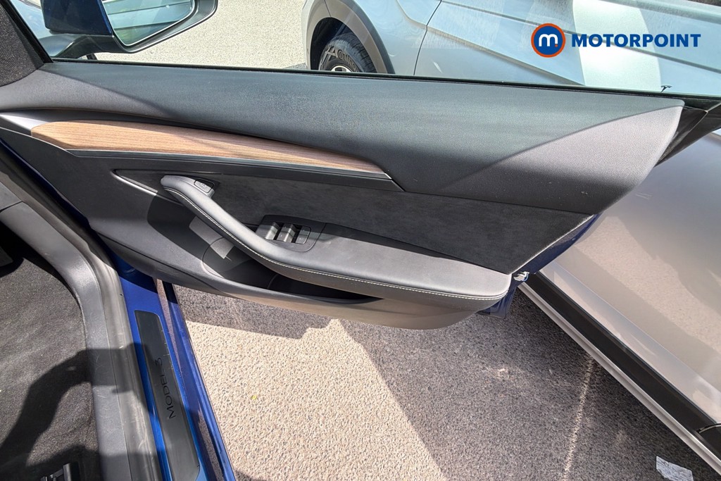 Tesla Model 3 Long Range Automatic Electric Saloon - Stock Number (1669428) - 20th supplementary image