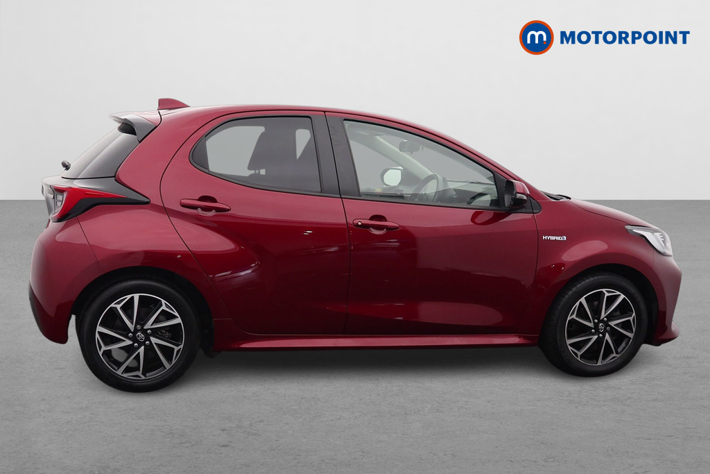 Toyota Yaris Design Automatic Petrol-Electric Hybrid Hatchback - Stock Number (1669587) - Drivers side