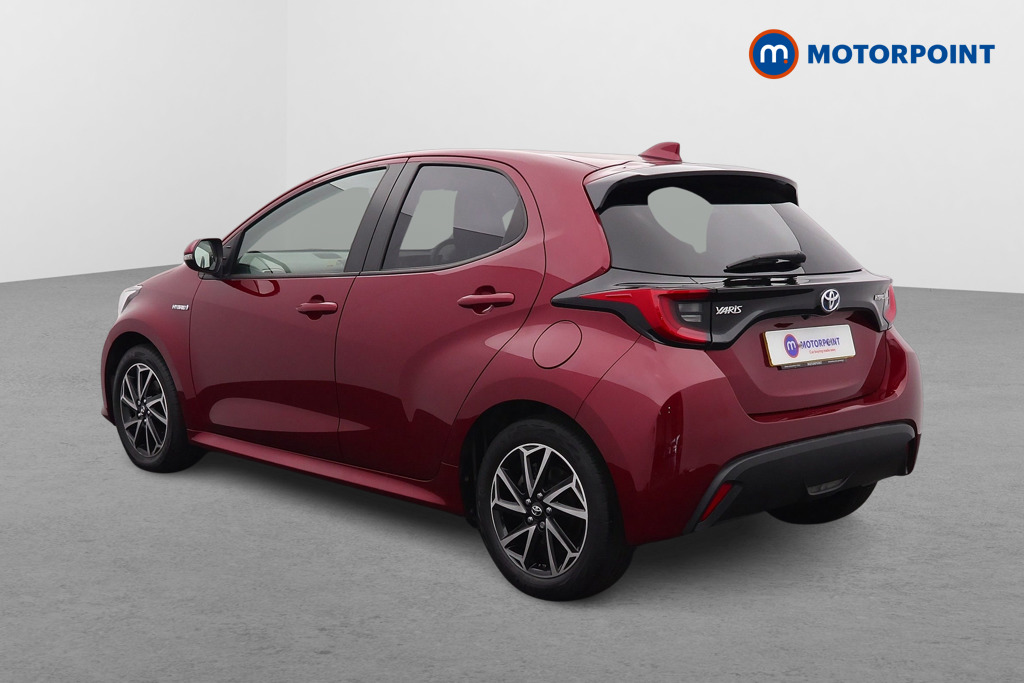 Toyota Yaris Design Automatic Petrol-Electric Hybrid Hatchback - Stock Number (1669587) - Passenger side rear corner