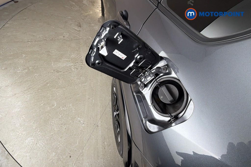 Toyota Rav4 Dynamic Automatic Petrol-Electric Hybrid SUV - Stock Number (1669690) - 41st supplementary image