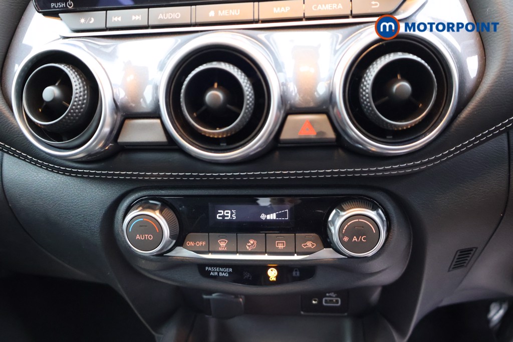 Nissan Juke N-Connecta Automatic Petrol SUV - Stock Number (1669787) - 12th supplementary image