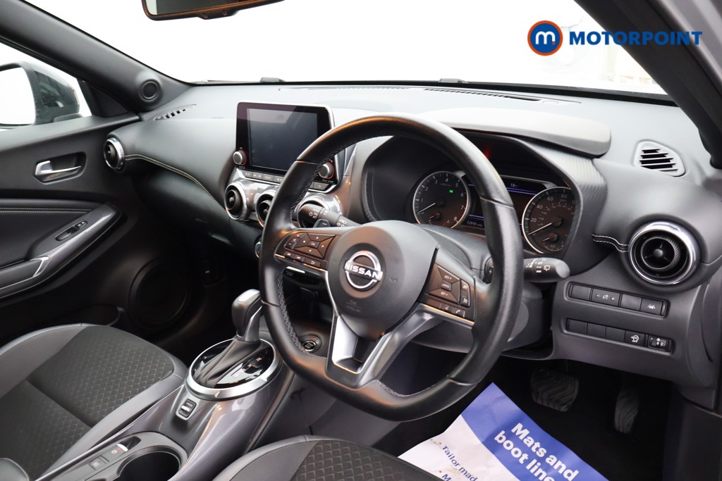 Nissan Juke N-Connecta Automatic Petrol SUV - Stock Number (1669787) - 16th supplementary image