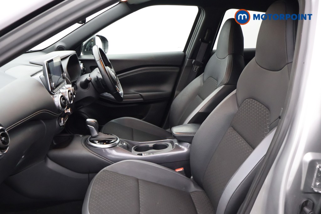 Nissan Juke N-Connecta Automatic Petrol SUV - Stock Number (1669787) - 23rd supplementary image