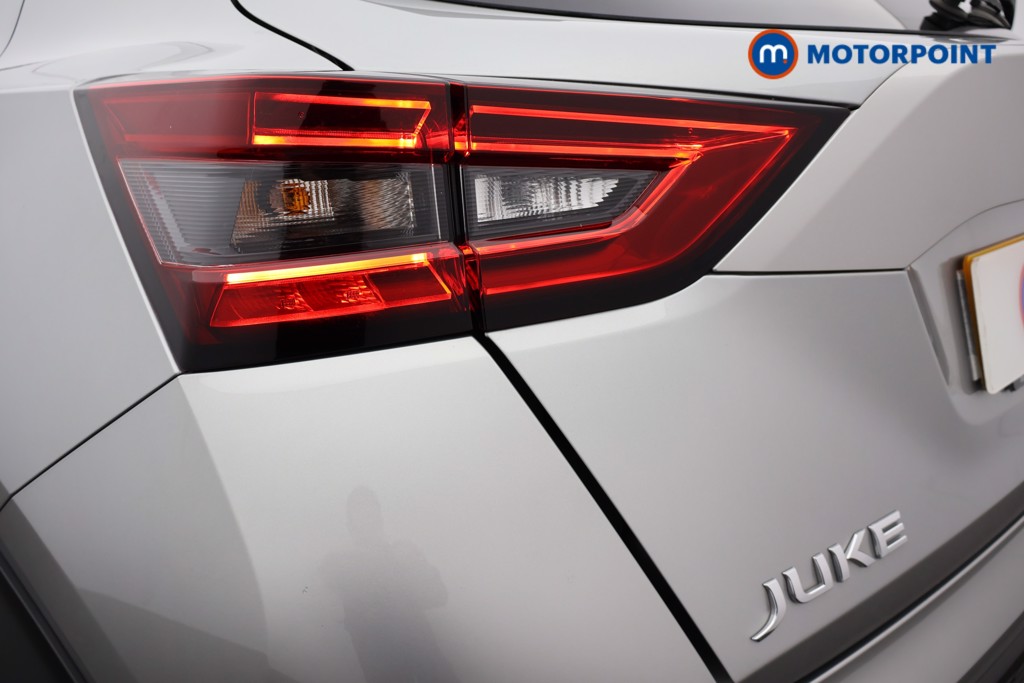 Nissan Juke N-Connecta Automatic Petrol SUV - Stock Number (1669787) - 25th supplementary image