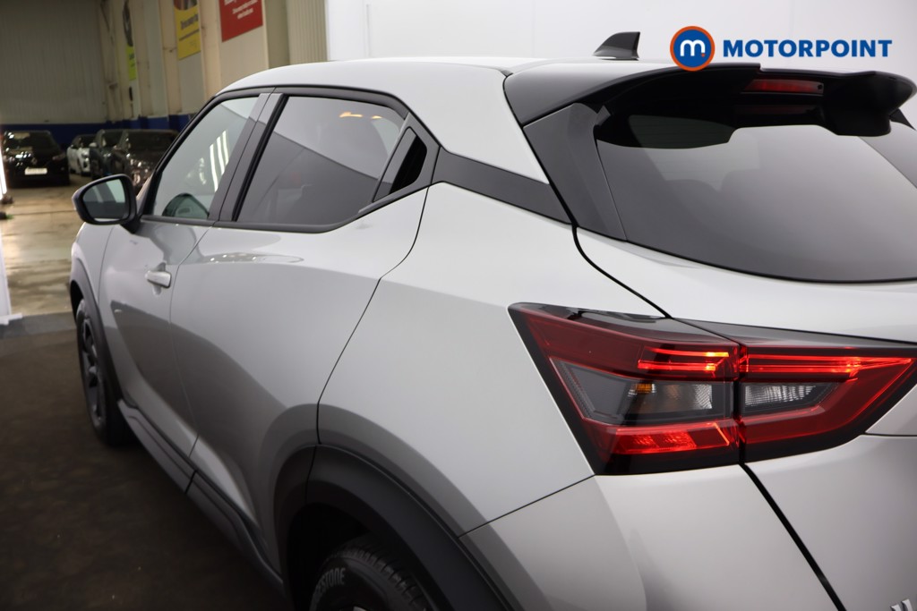 Nissan Juke N-Connecta Automatic Petrol SUV - Stock Number (1669787) - 27th supplementary image