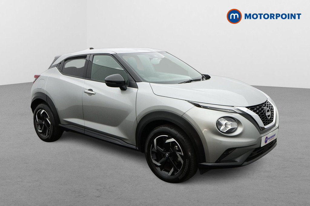 Nissan Juke N-Connecta Automatic Petrol SUV - Stock Number (1669787) - Drivers side front corner