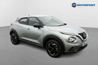 Nissan Juke N-Connecta Automatic Petrol SUV - Stock Number (1669787) - Drivers side front corner