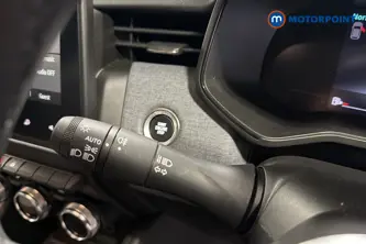 Renault Clio Evolution Manual Petrol Hatchback - Stock Number (1669806) - 5th supplementary image