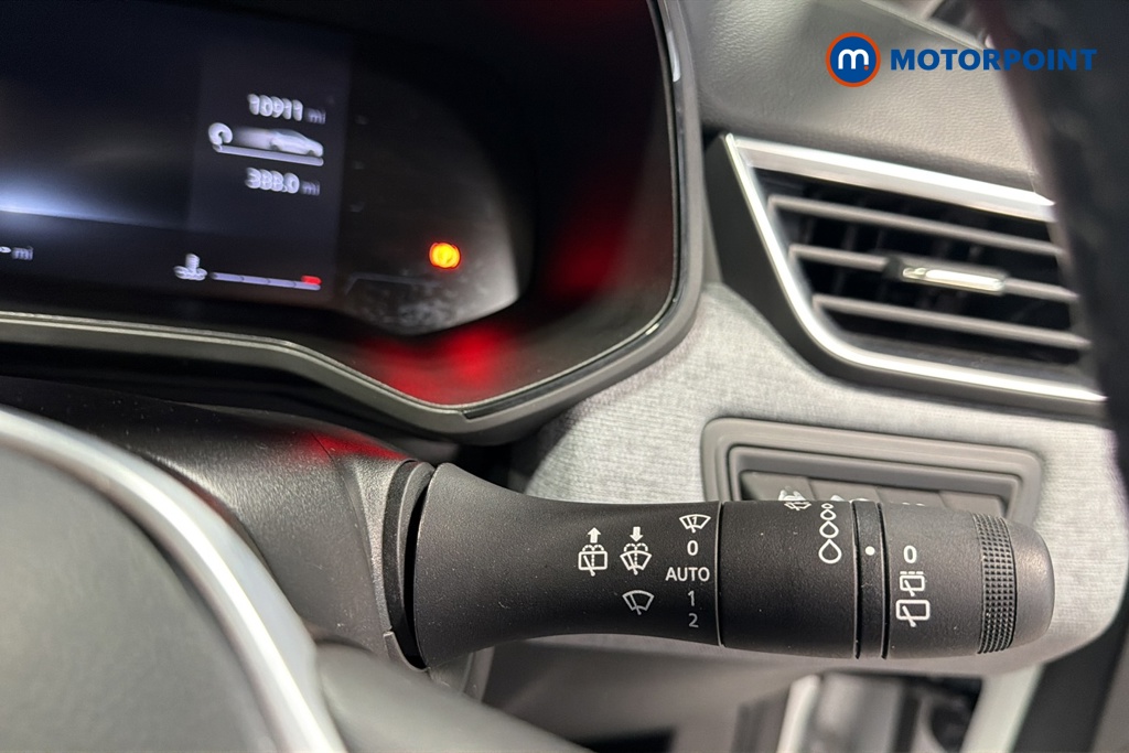 Renault Clio Evolution Manual Petrol Hatchback - Stock Number (1669806) - 6th supplementary image