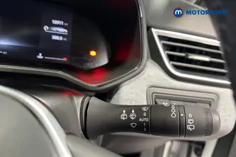 Renault Clio Evolution Manual Petrol Hatchback - Stock Number (1669806) - 6th supplementary image