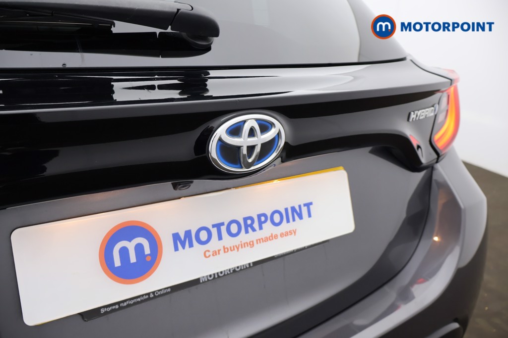 Toyota Yaris Excel Automatic Petrol-Electric Hybrid Hatchback - Stock Number (1669846) - 23rd supplementary image